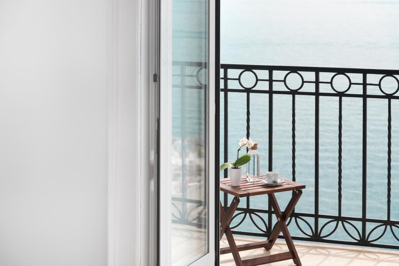 Lux Bed & Breakfast 3*