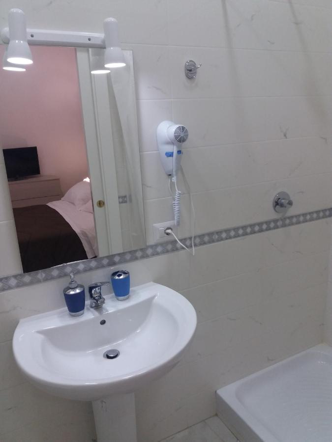 B&bhotel Emmanuel *