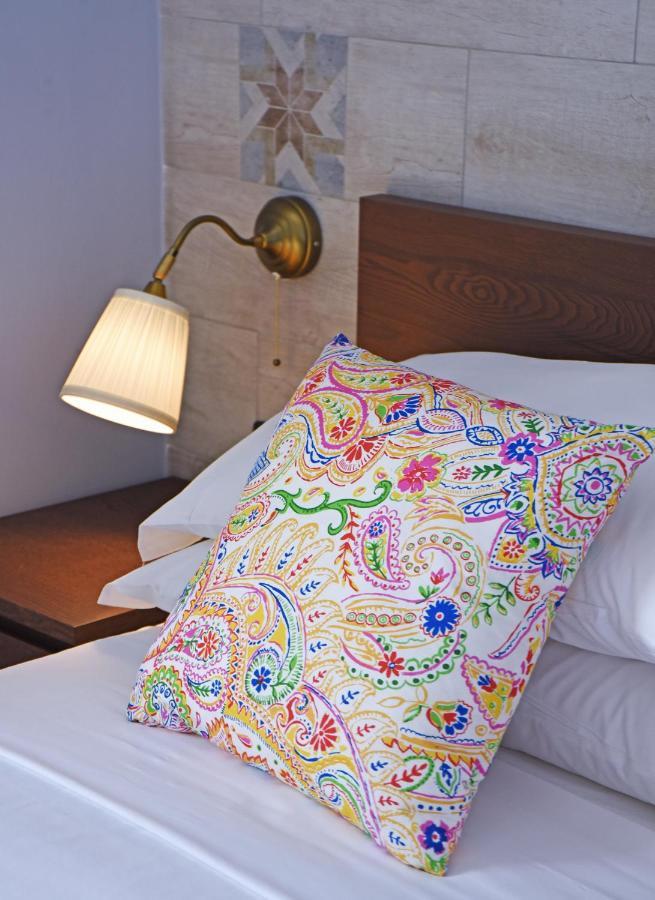 Bed & Breakfast La Dimora Luca Giordano Naples