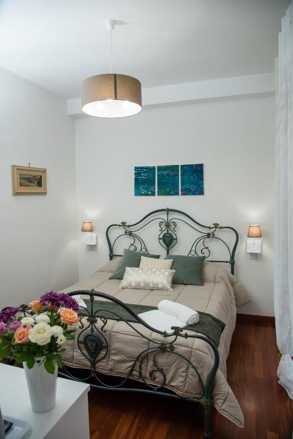 Bed & Breakfast Cuor Di Rione Naples