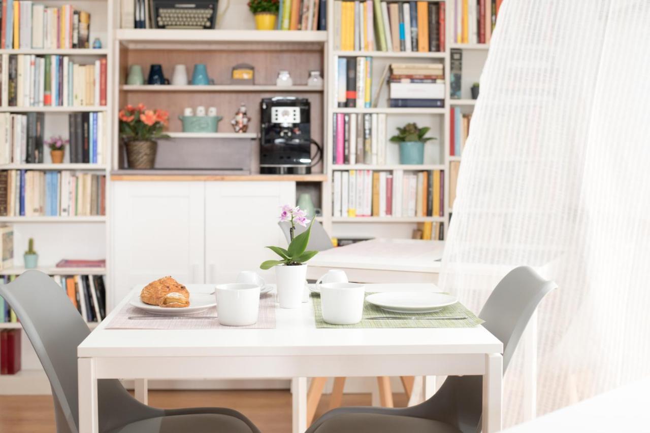 Starnone Bed&book Bed & Breakfast Naples