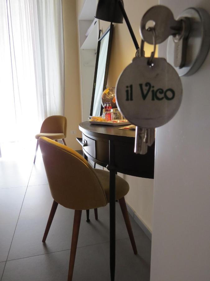 Bed & Breakfast L'arco E Il Vico Naples
