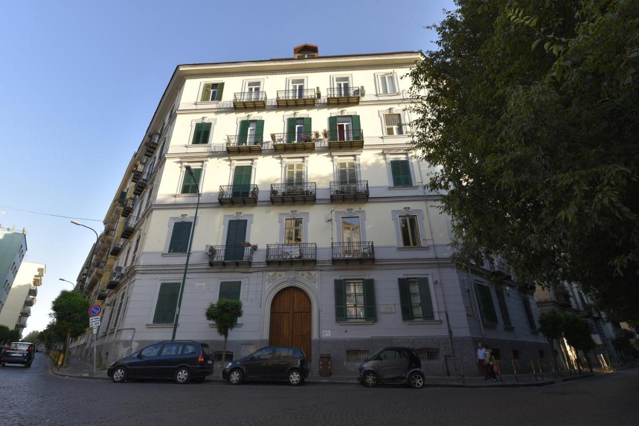 Casazeni * Naples