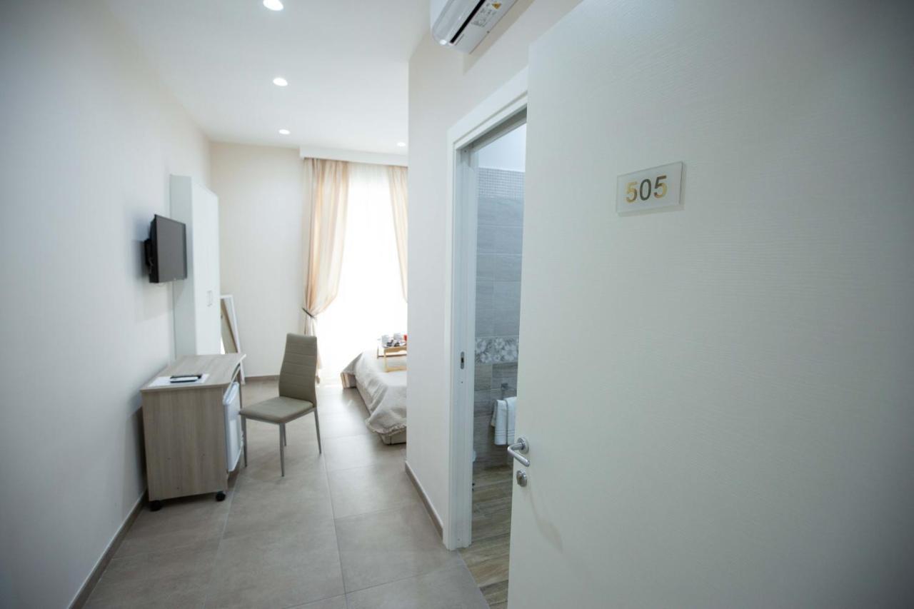 Bed & Breakfast Philip Royal 3*