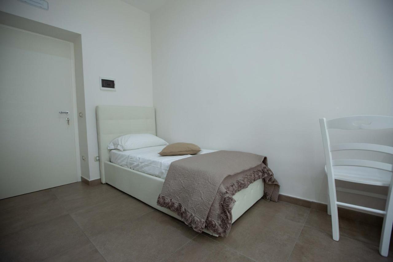 Philip Royal 3* Naples