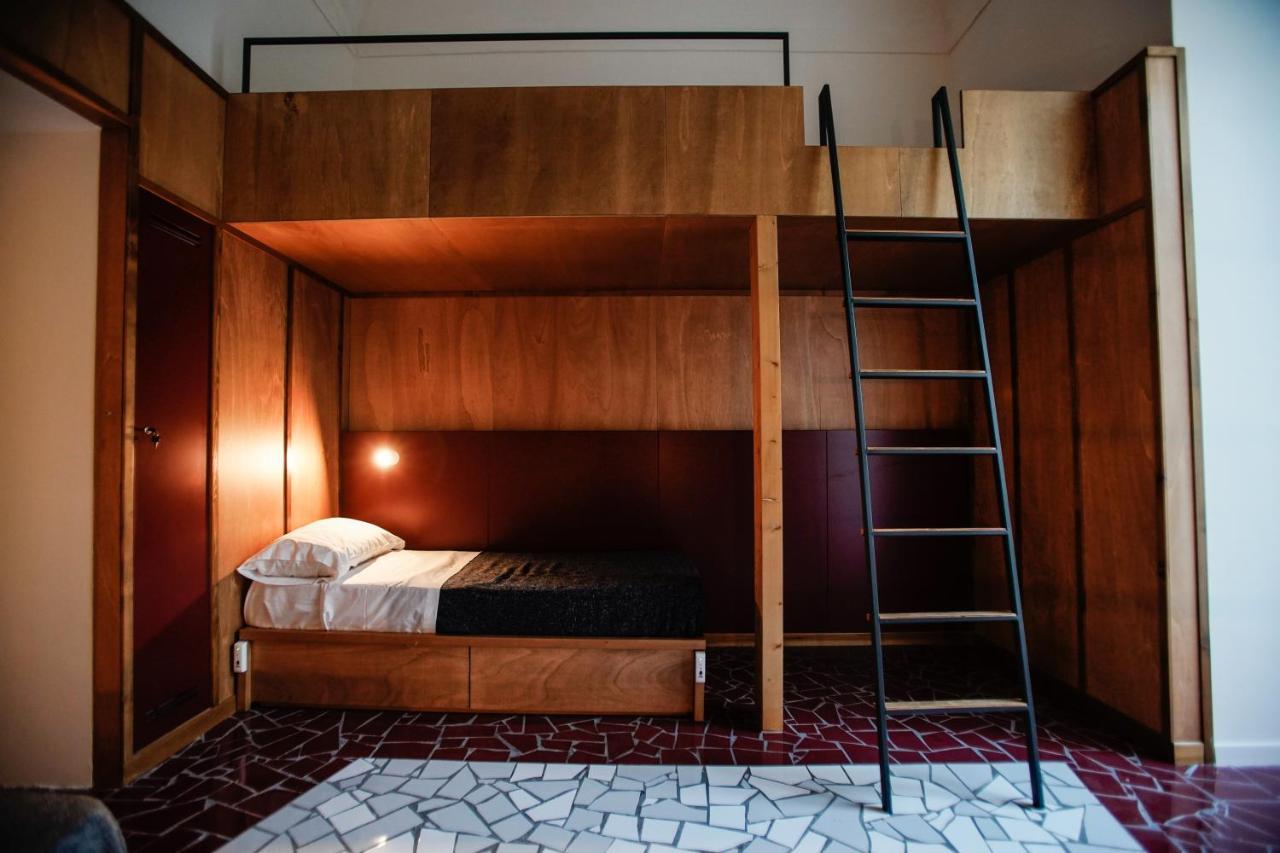Nap Spaccanapoli Hostel *