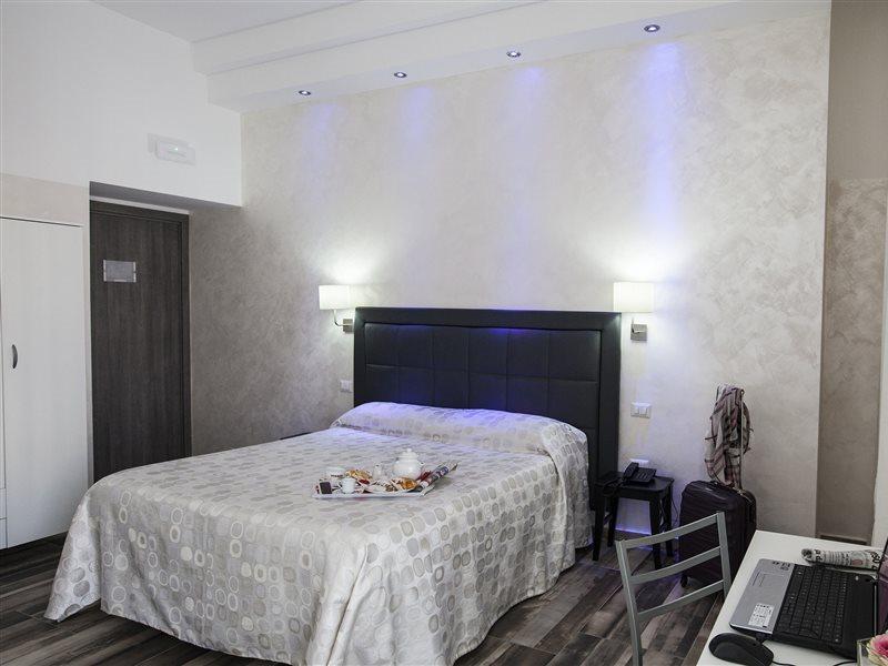 Bed & Breakfast Garibaldi Square 2*