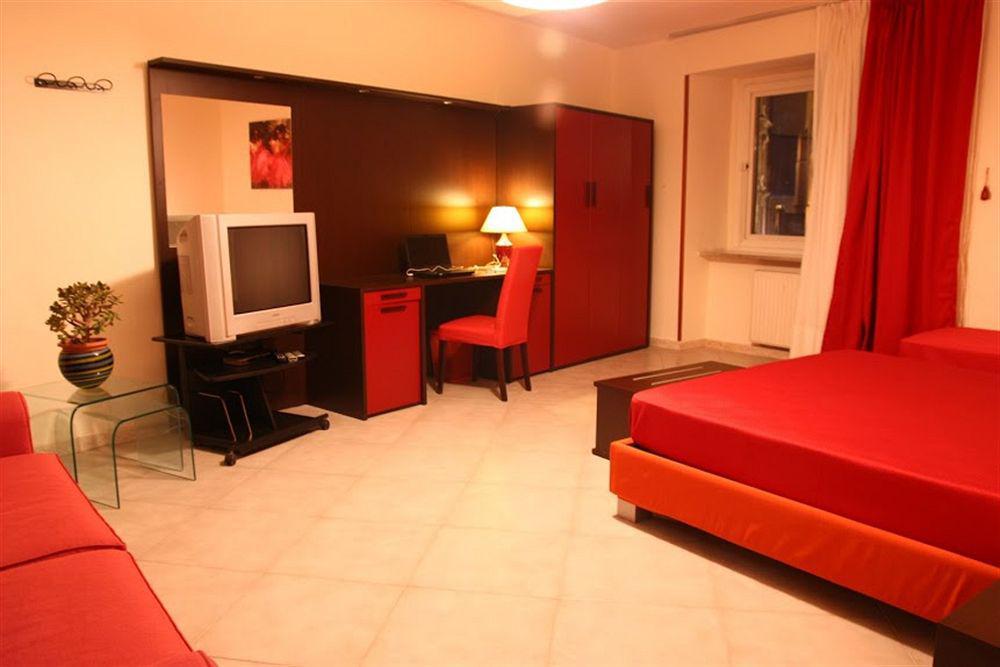 Maison Degas-dimora Di Charme 3* Naples