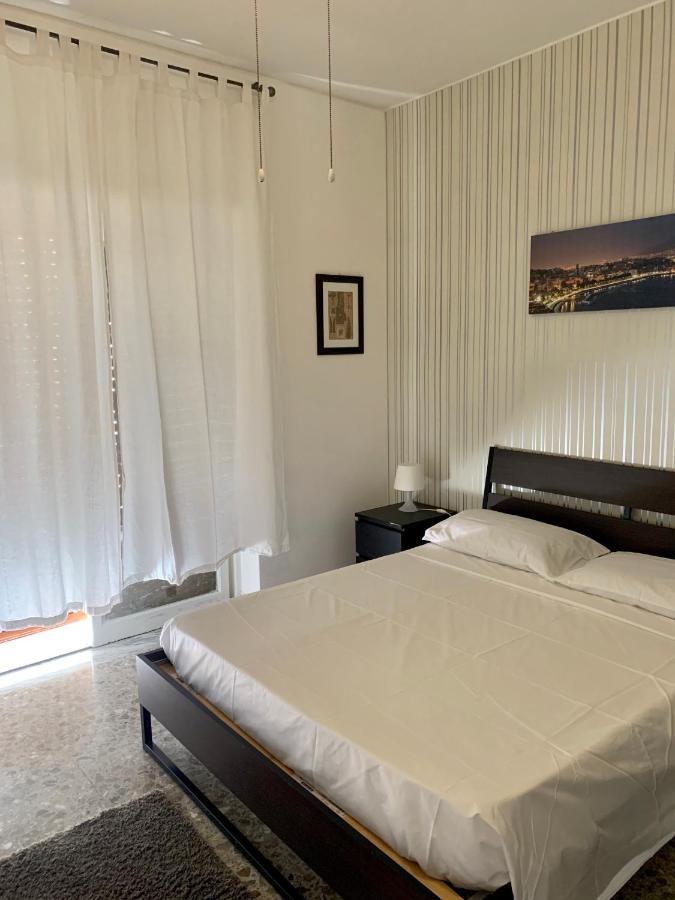 Alexander 3* Naples
