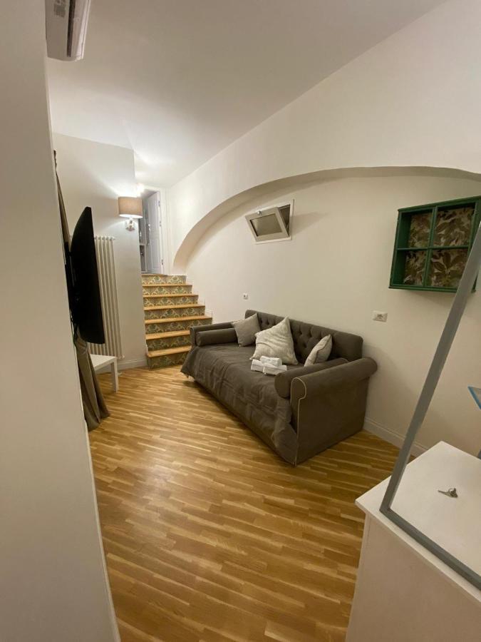 Bed & Breakfast Alcapri Centro Naples