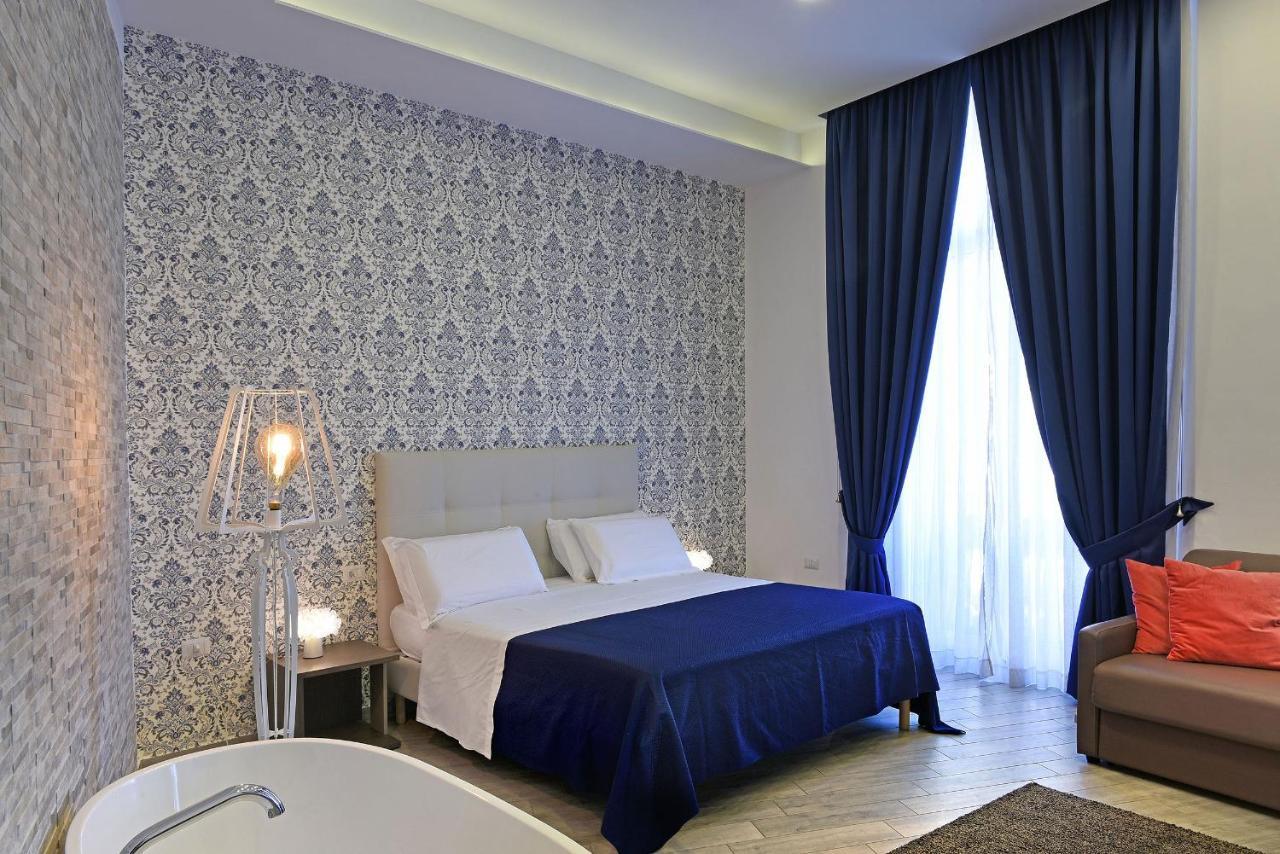 Barbarella Naples