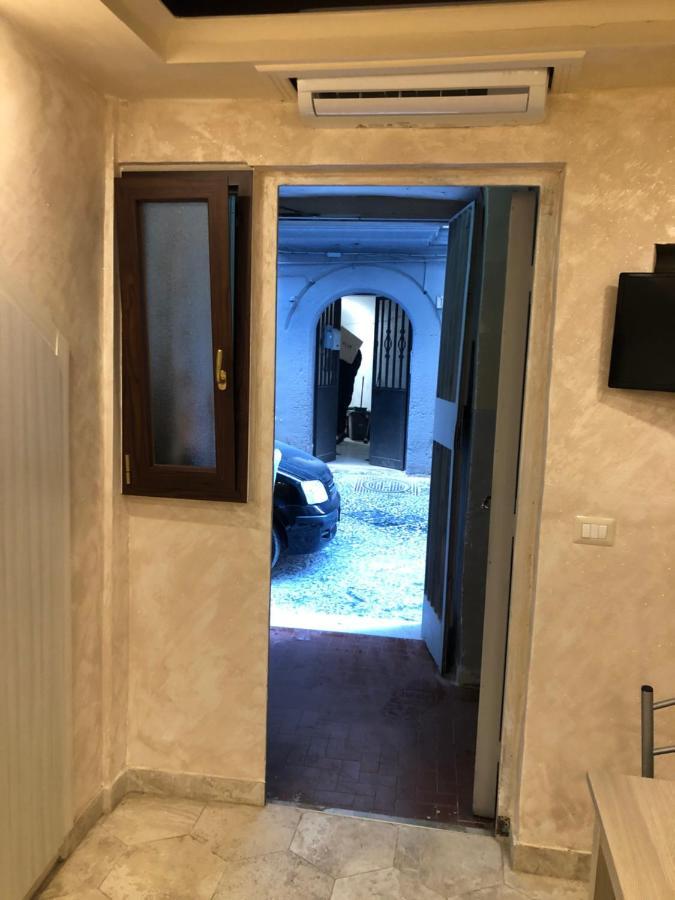 Bed & Breakfast Ciro House