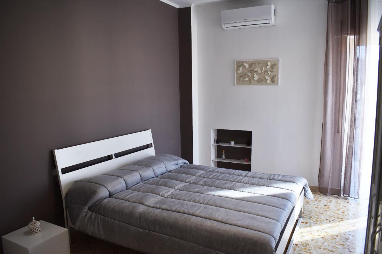 Home Naples *