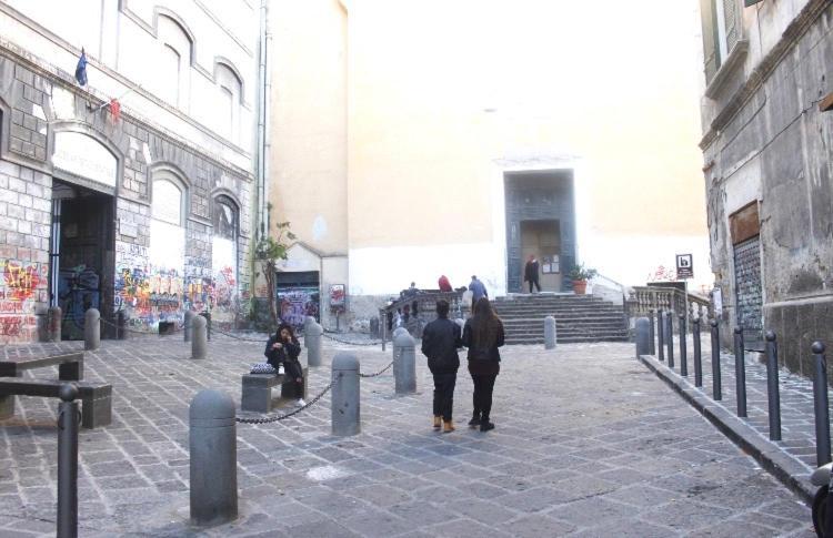 Santi Apostoli House * Naples