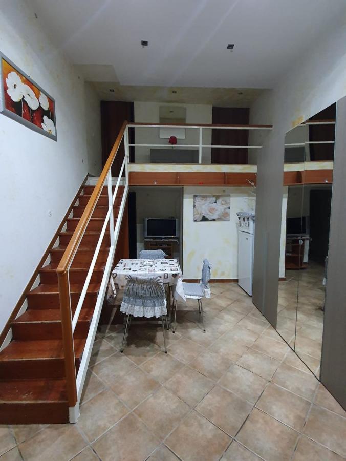 Apartment Sister Naples