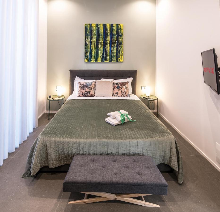 Three Toledo Apartment Naples