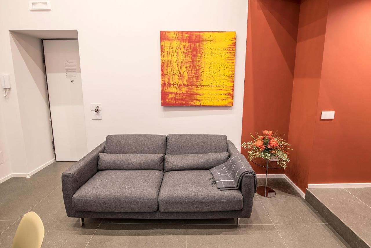 Apartment Three Toledo Naples