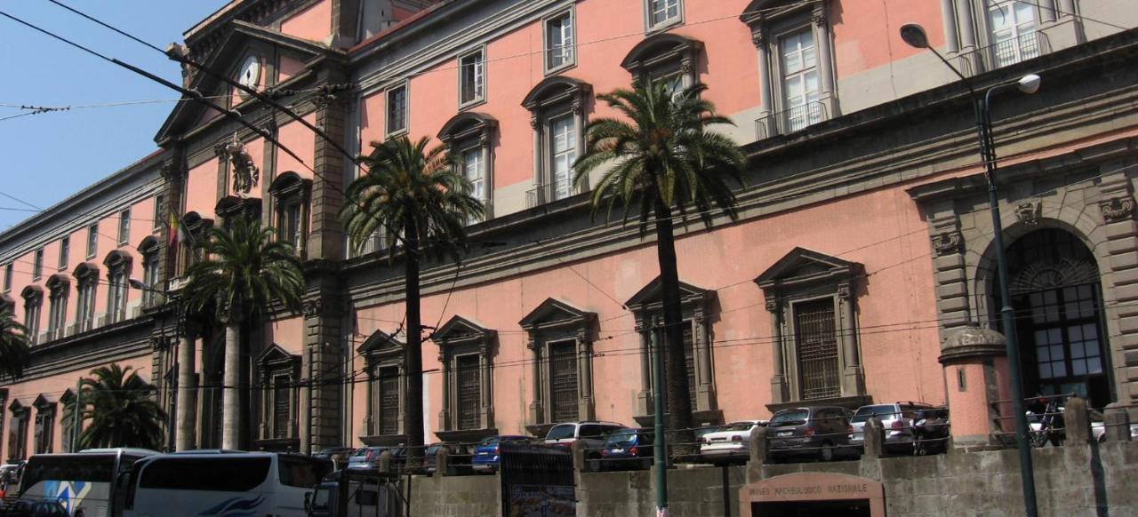 Arka * Naples