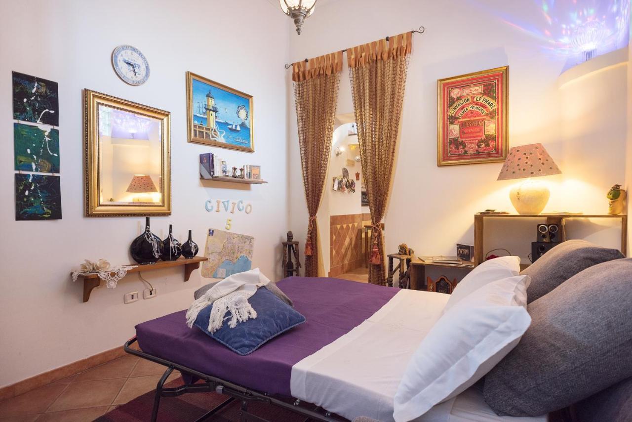 Apartment Civico 5 Appartament Centro Naples