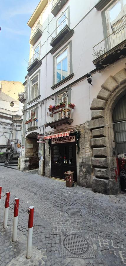 Fraba * Naples