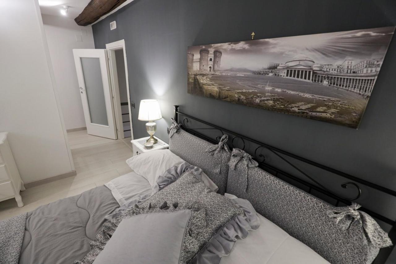 Happy House 31 Apartment Naples