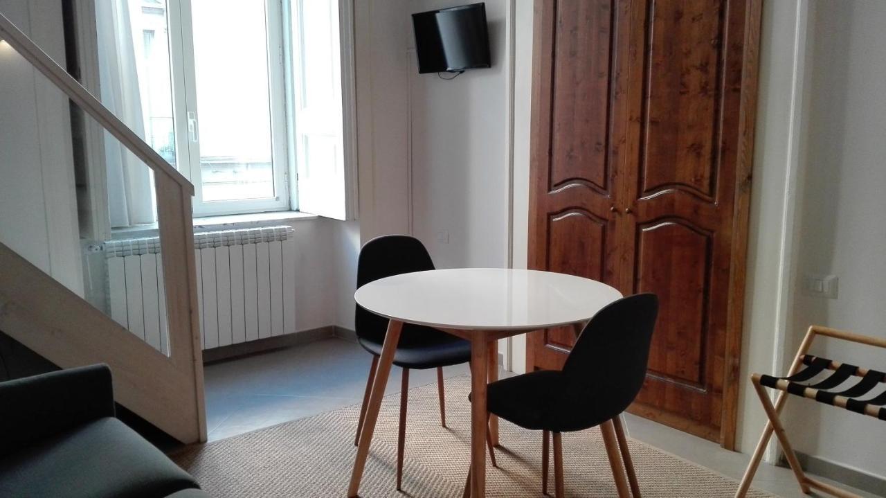 Bed & Breakfast Piano Nobile Naples