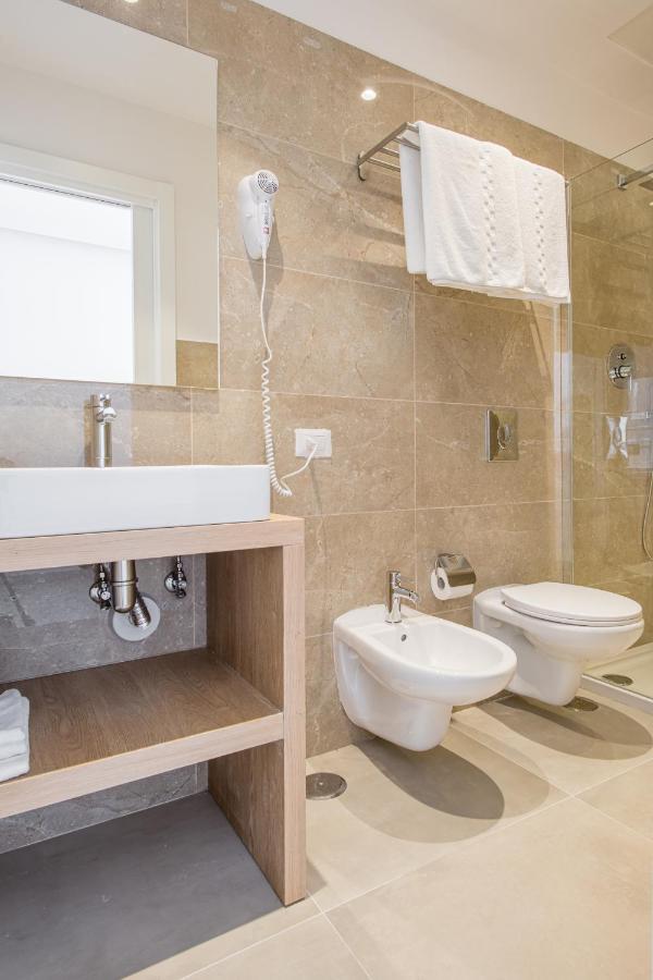 Bed & Breakfast Lux Caracciolo Naples