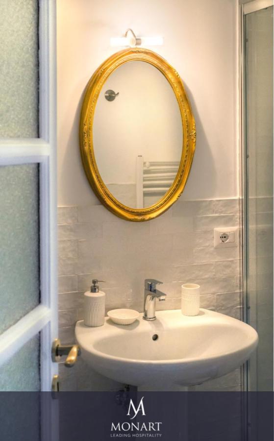 Monart Hospitality Cavour 2* Naples