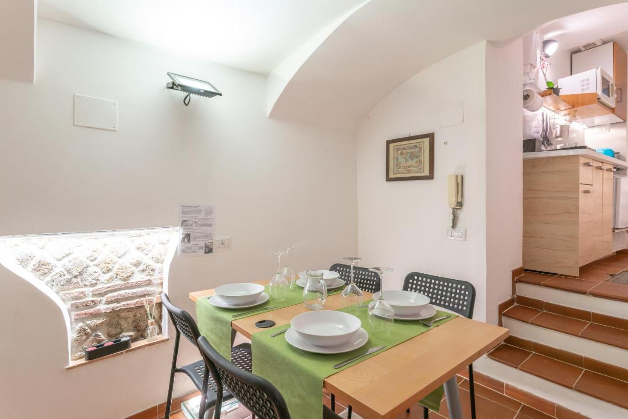 Holiday home Donnare Casavacanza - Historic Center Of