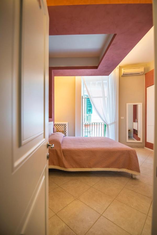 Bed & Breakfast Mercatello Naples