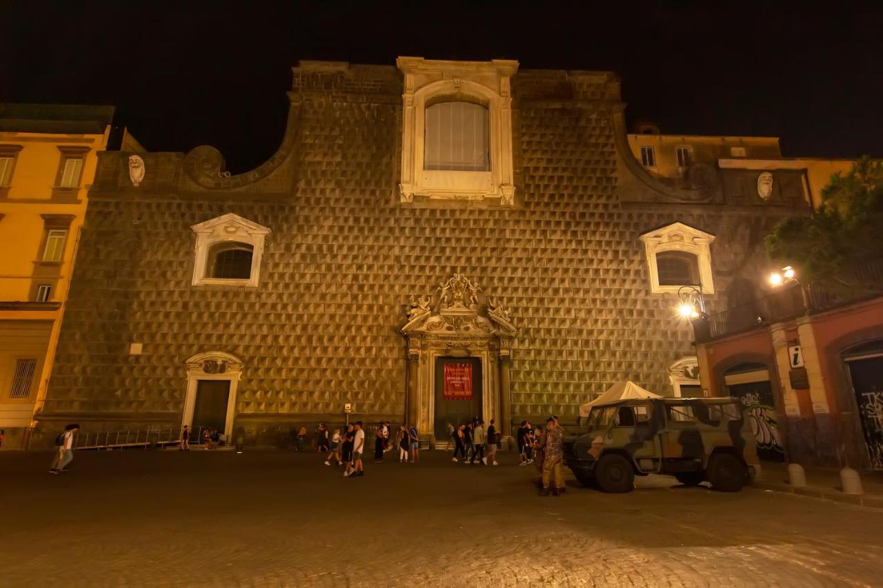 Olina N.6 Naples