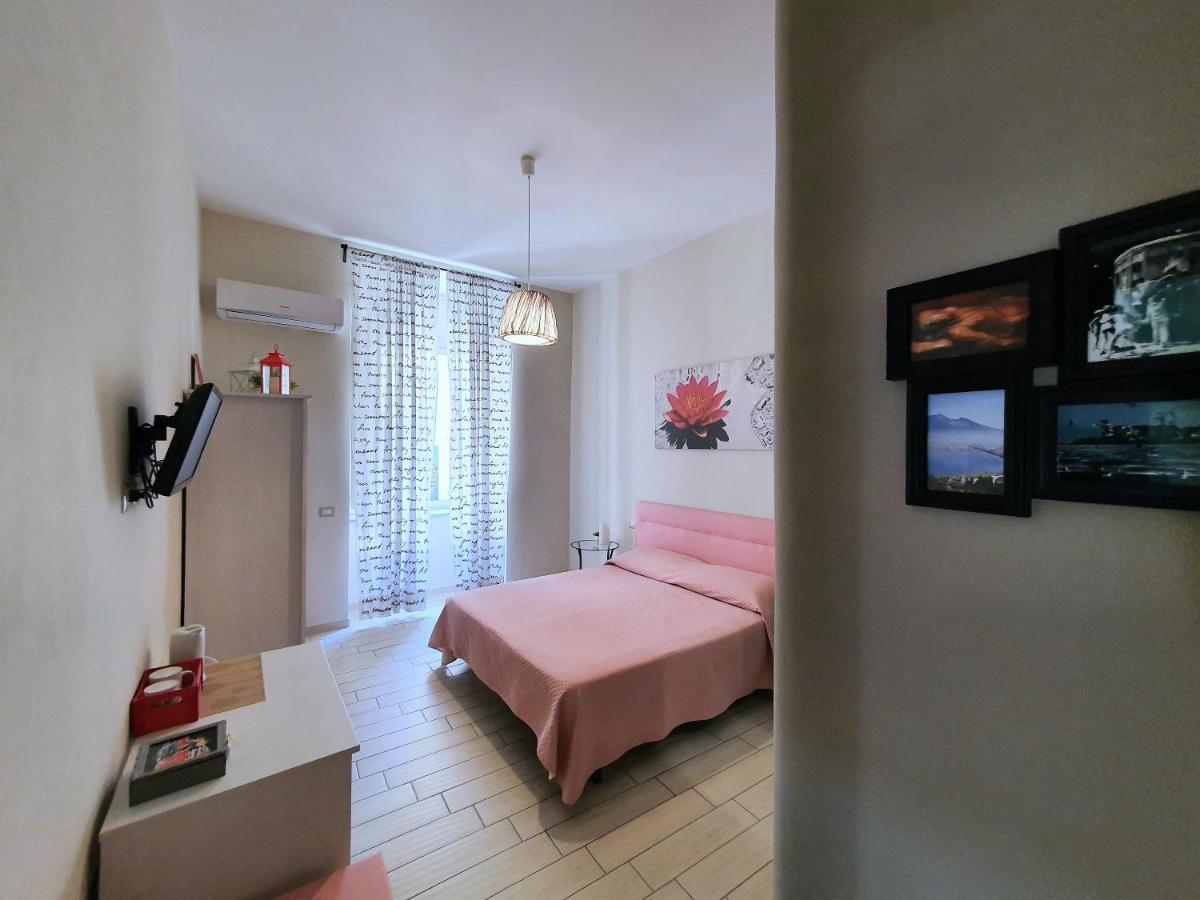 Domus Armenio Bed & Breakfast Naples