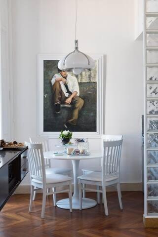 Vesuvius - Elegante In Centro Apartment *