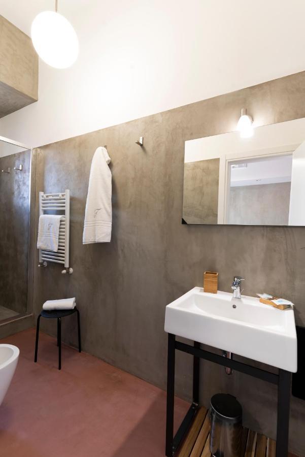 Guest house Florestine *