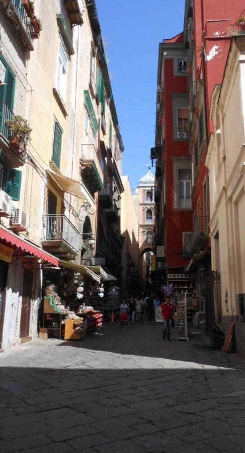 In Love: Vicoletto Dei Presepi Apartment Naples