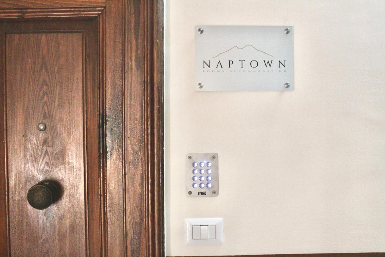 Naptown * Naples