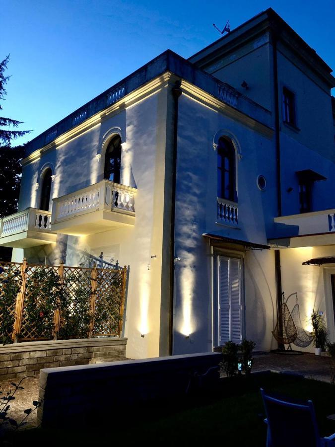 Bed & Breakfast Relais Montedonzelli 2*