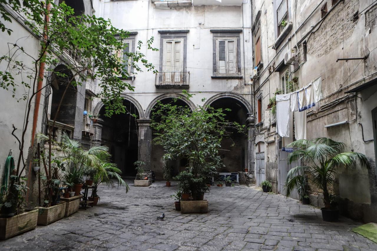 Tribunali Family By Wonderful Italy Naples