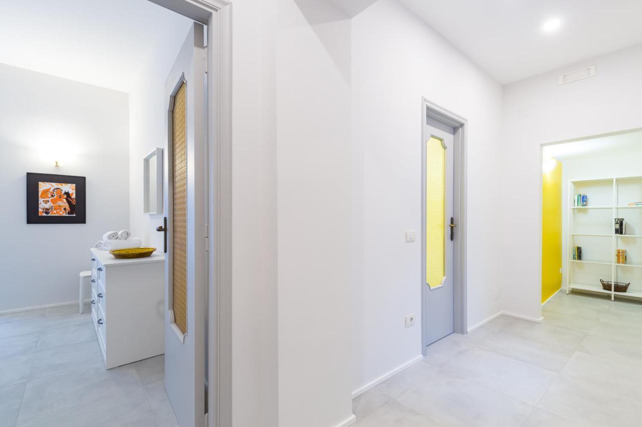 Casana On Christmas Alley By Napoliapartments * Naples