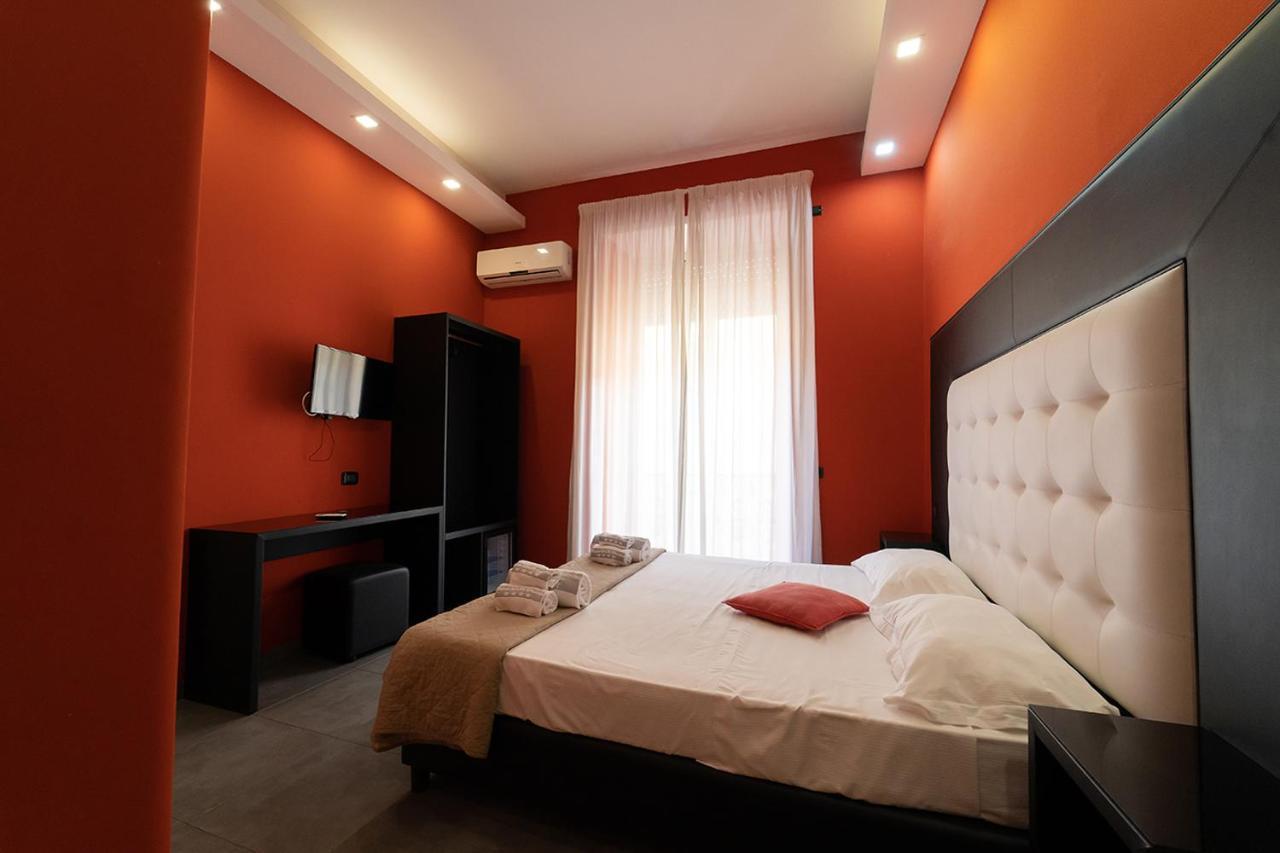 Guest house Royal House Centro, By Clapa Group 2*