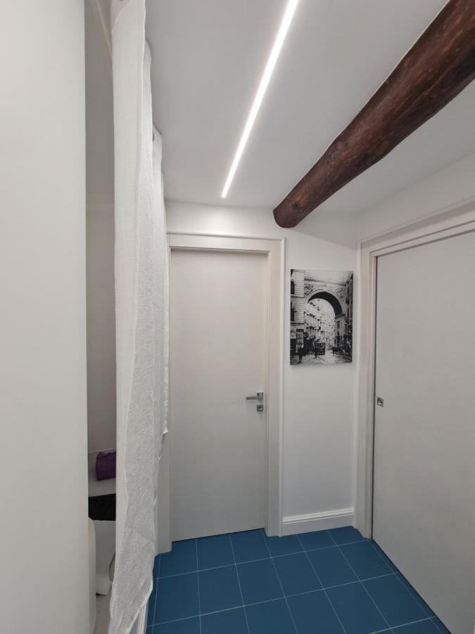 Apartment Chiaja Lux House *