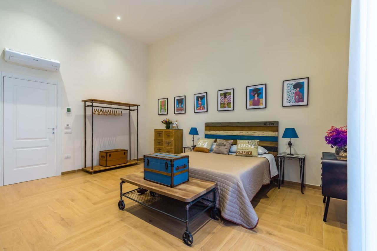 La Gatta Cenerentola Guest house Naples