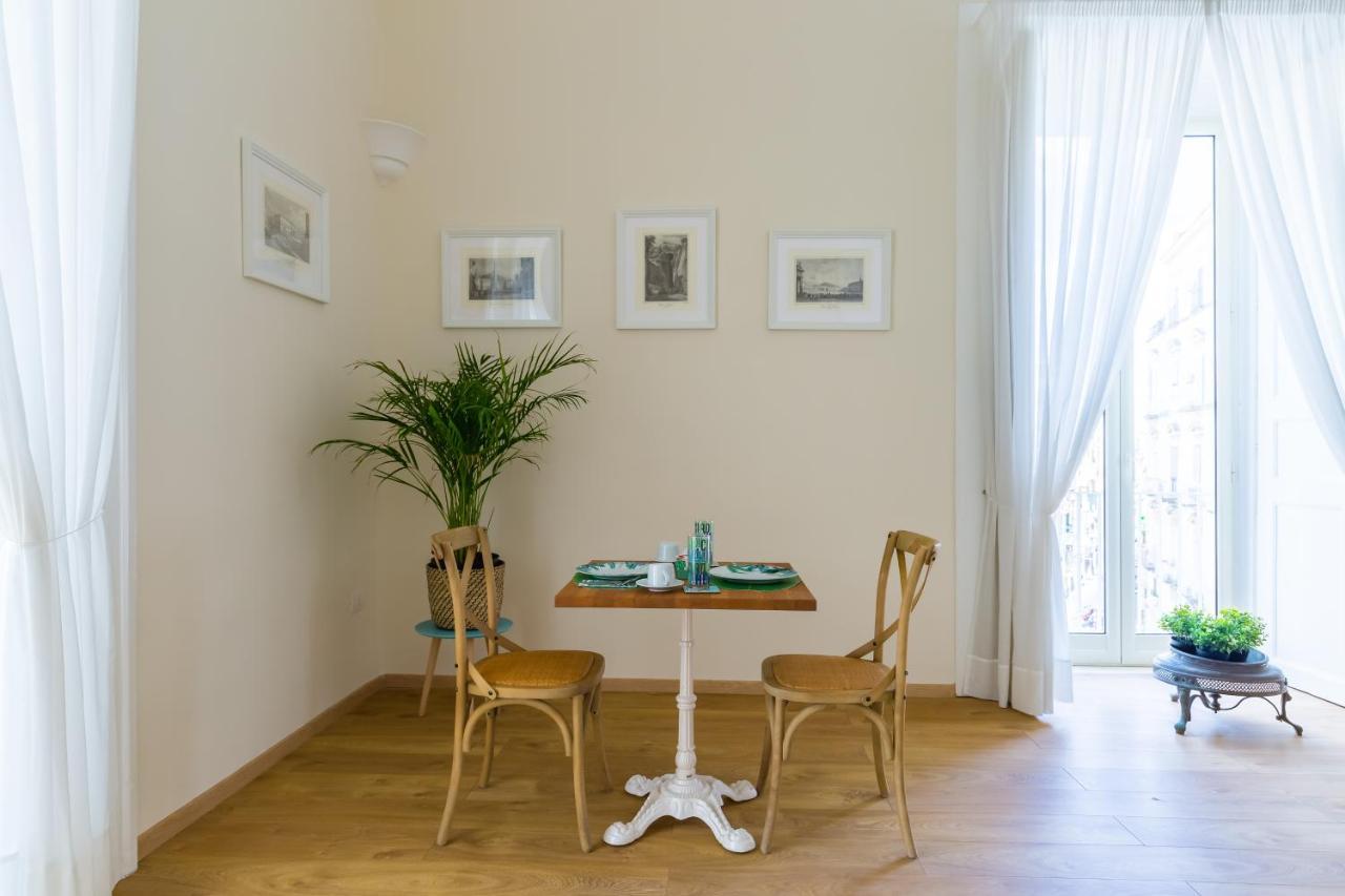 La Gatta Cenerentola Guest house Naples