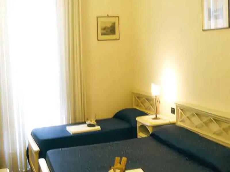 Bed & Breakfast La Dimora Di Nettuno Naples