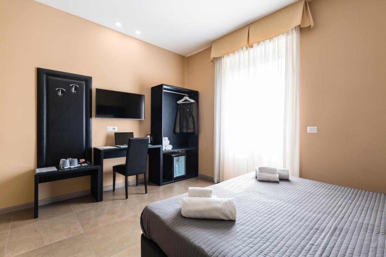 Bh Railway Guest house