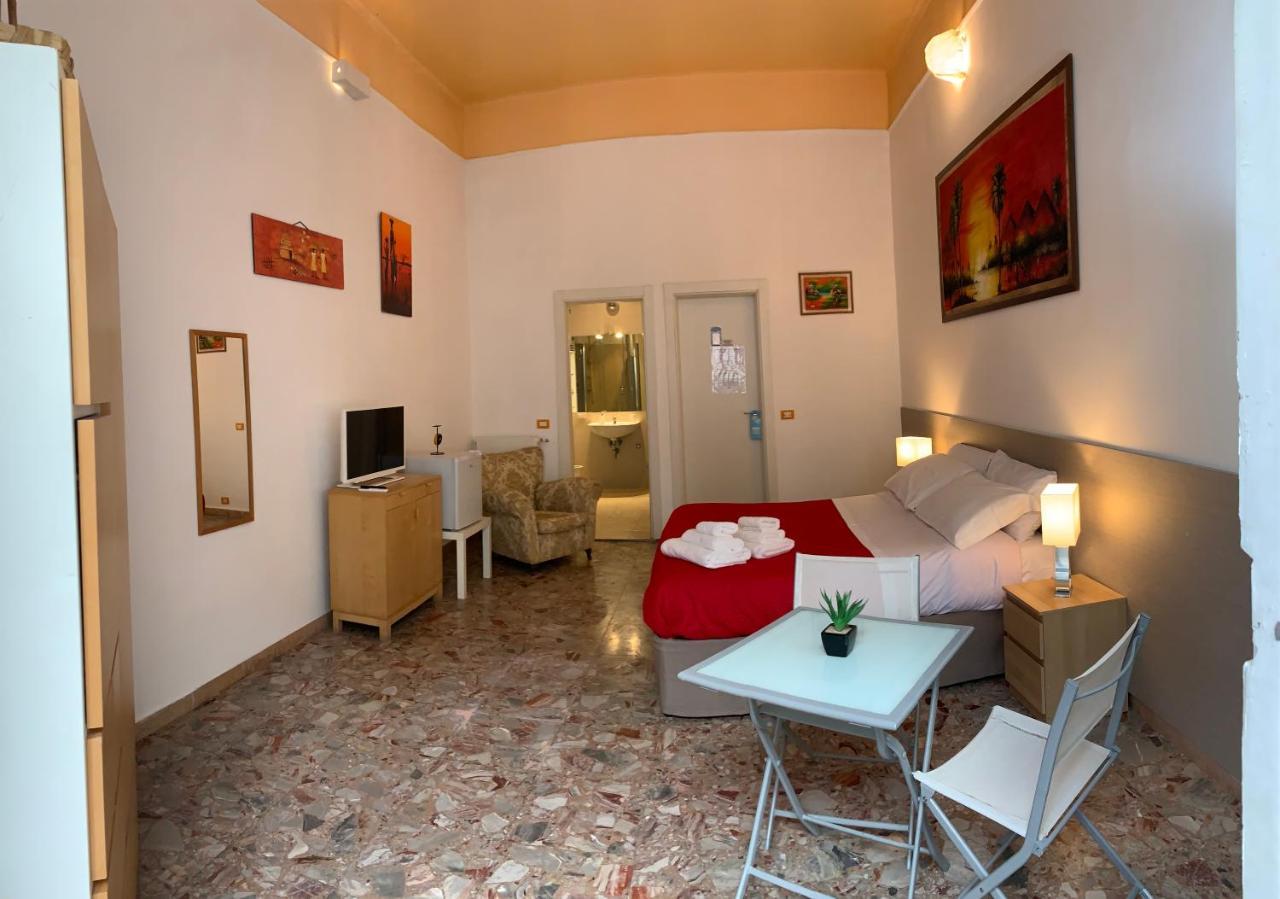 La Tela Bianca Naples