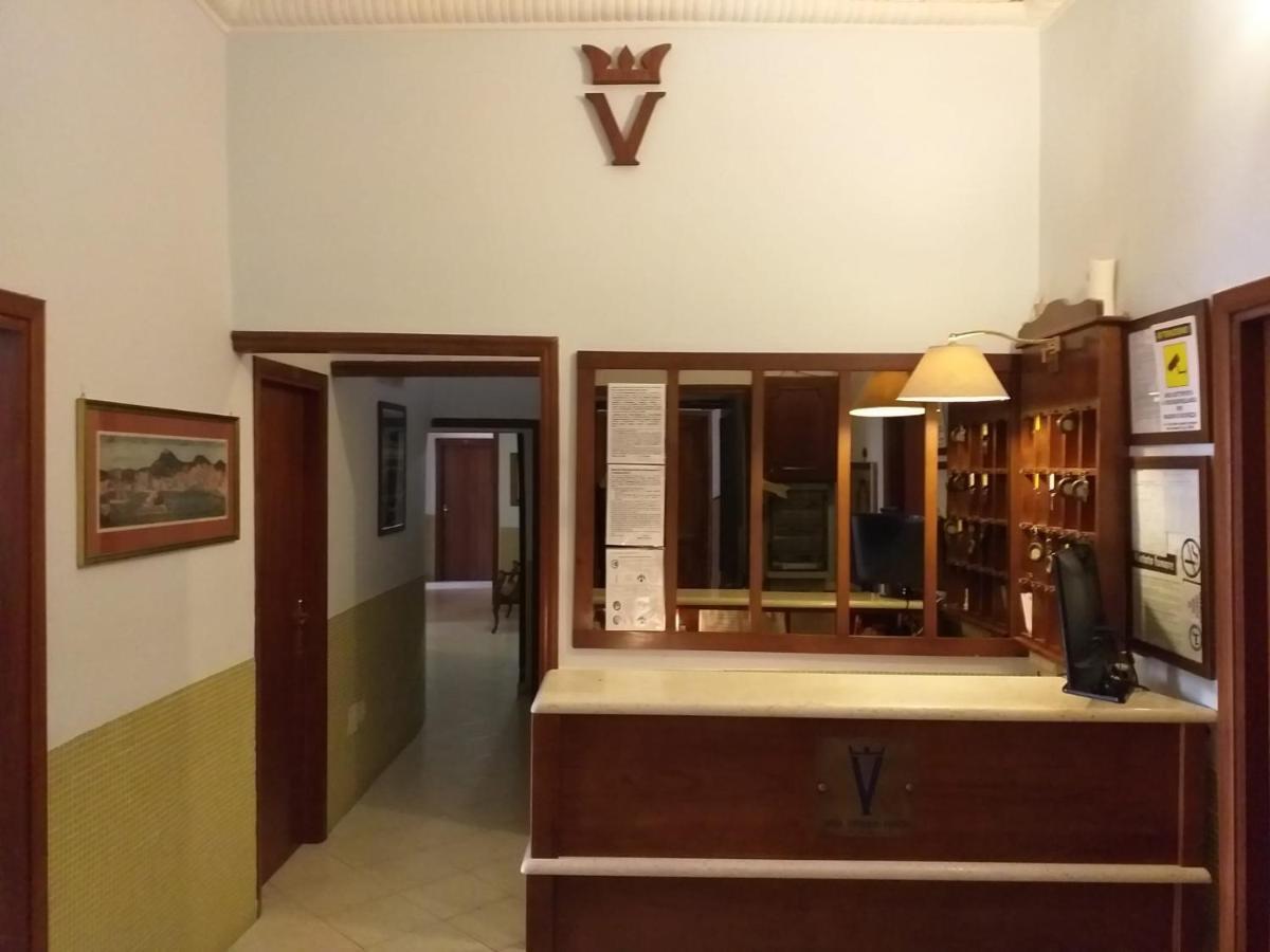 Hotel Hotel Vittorio Veneto Napoli 2*