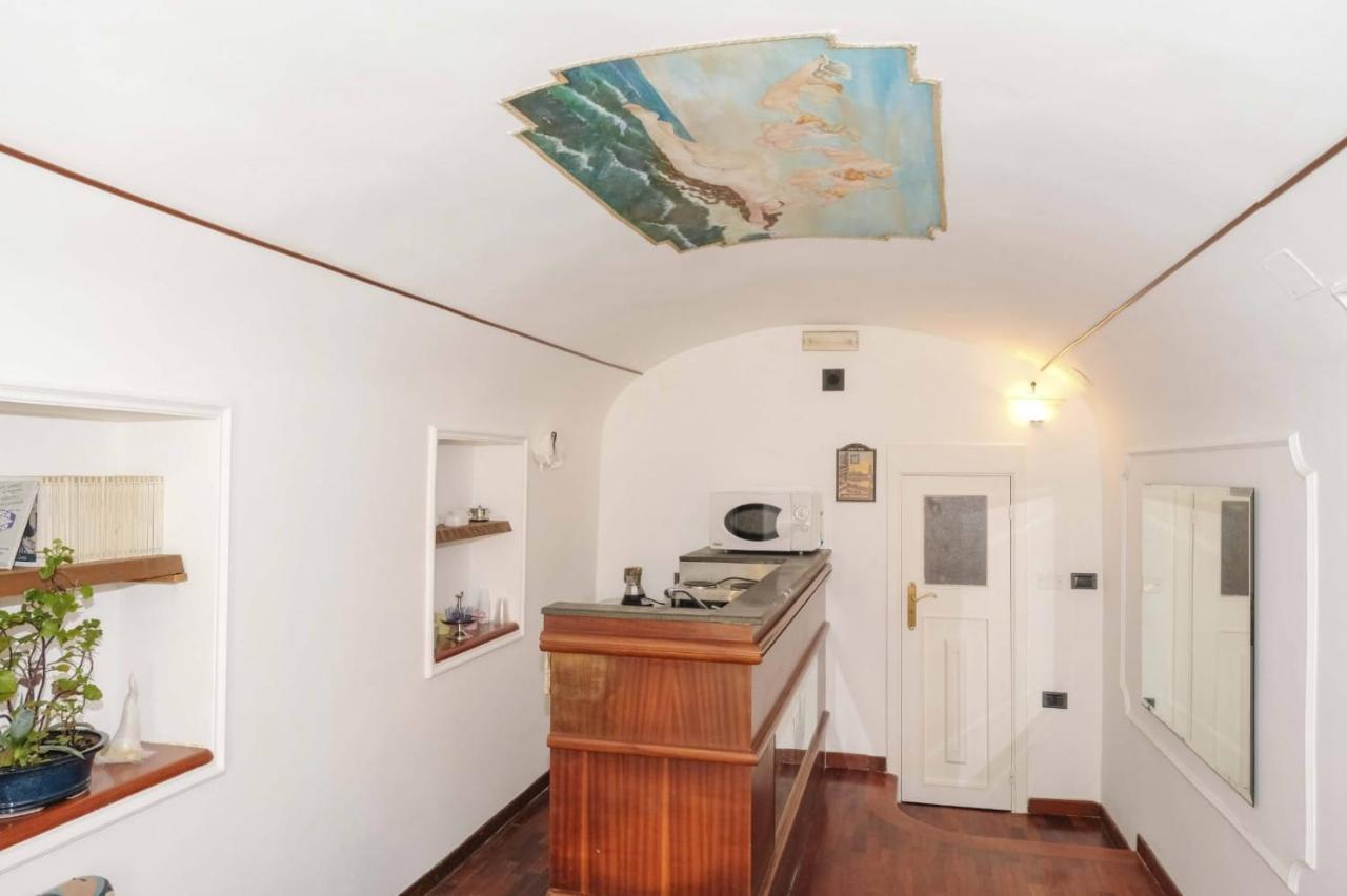 Centro Storico Un Passo Da San Gennaro Apartment *