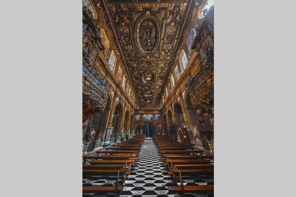 Centro Storico Un Passo Da San Gennaro * Naples