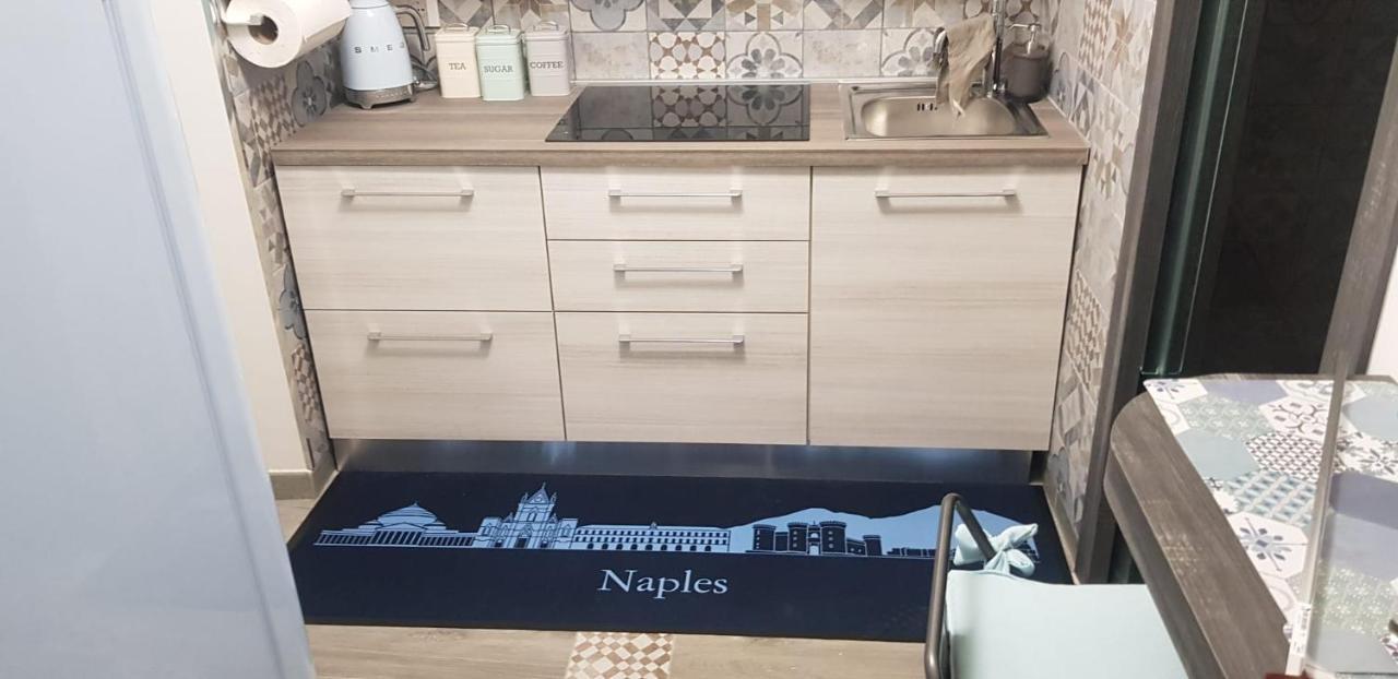 Apartment Na' Poesia Santa Chiara Ztl Naples